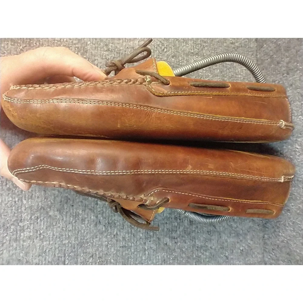 LL Bean Mens 8.5 Brown Leather Moccasin Loafers Moc Toe Slip On Shoes